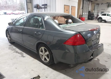 2006 Honda Accord 2.4 Lx from USA, damaged, VIN 1HGCM56406A078520